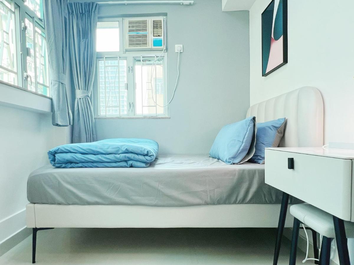 Student - 26 Man Yuen Street
