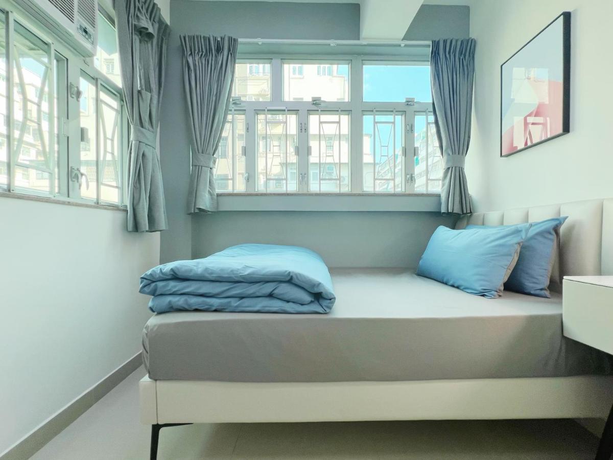 Student - 26 Man Yuen Street Hostel